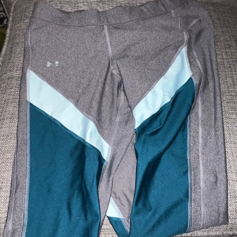 Under amour crop legging